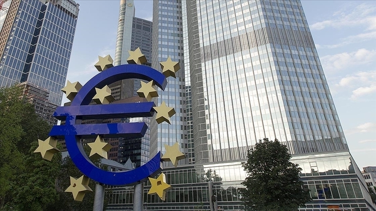 Euro faizleri indirilecek mi? Uzmanlara göre 2024’te indirimler sürecek